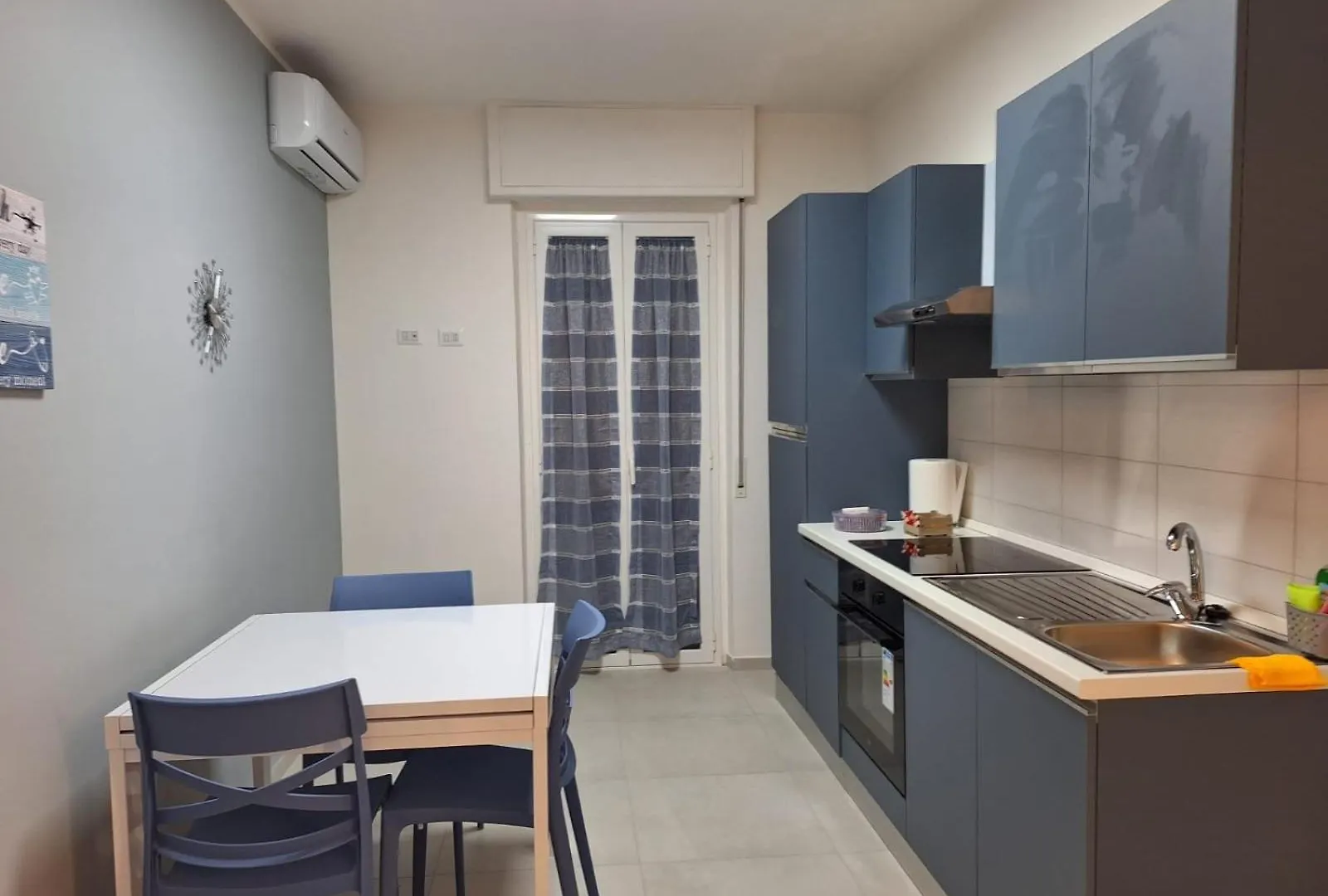 Desy Apartment Syracuse
