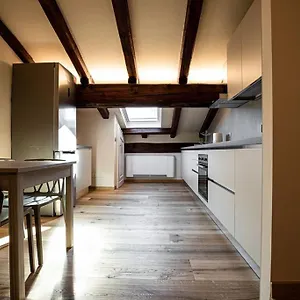 https://appartamento-palazzo-bocchi.emilia-romagnahotels.net