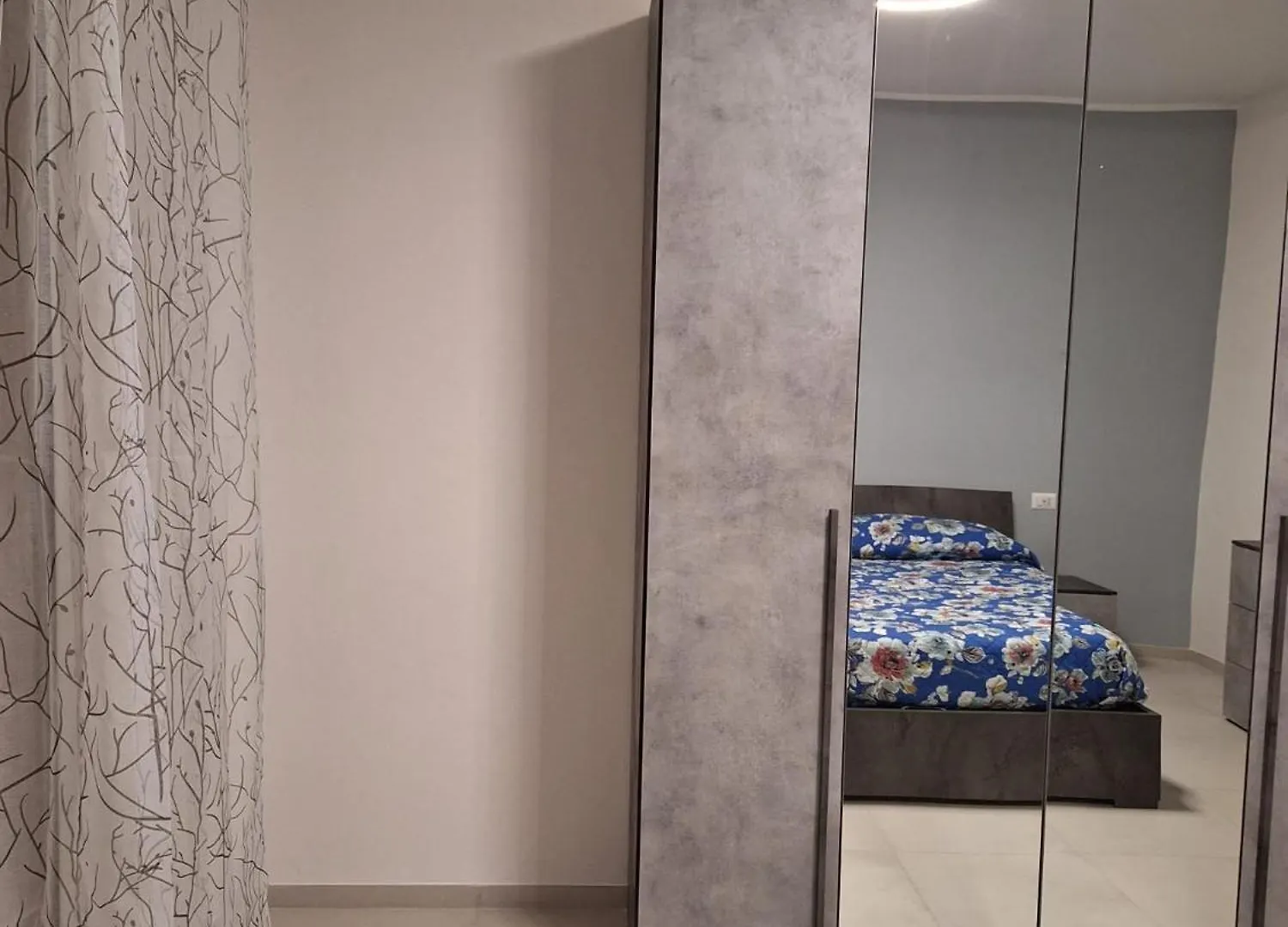 Desy Apartment Syracuse